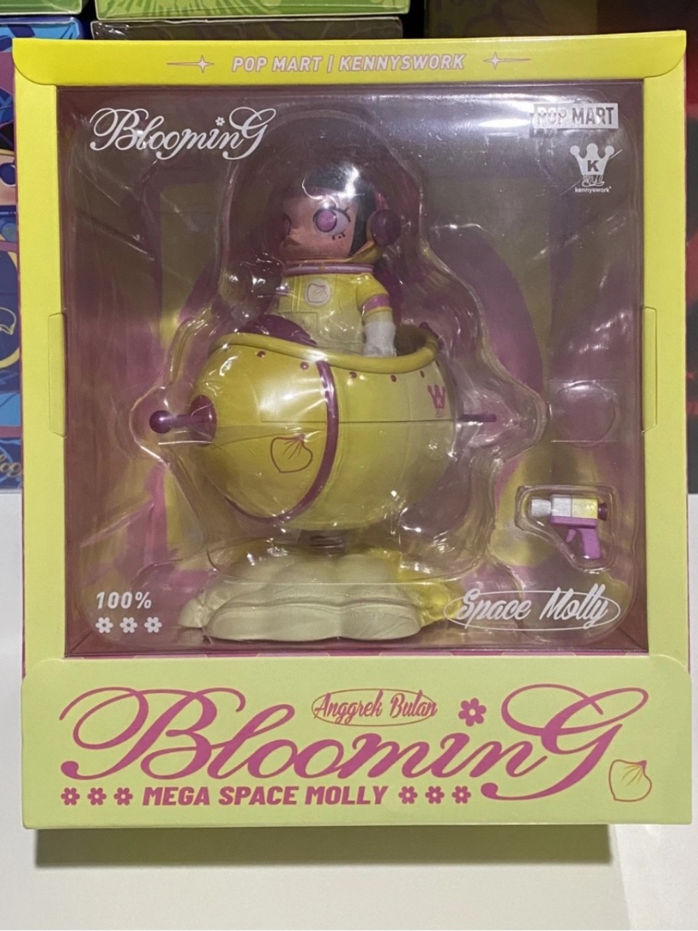Blooming Mega Space Molly